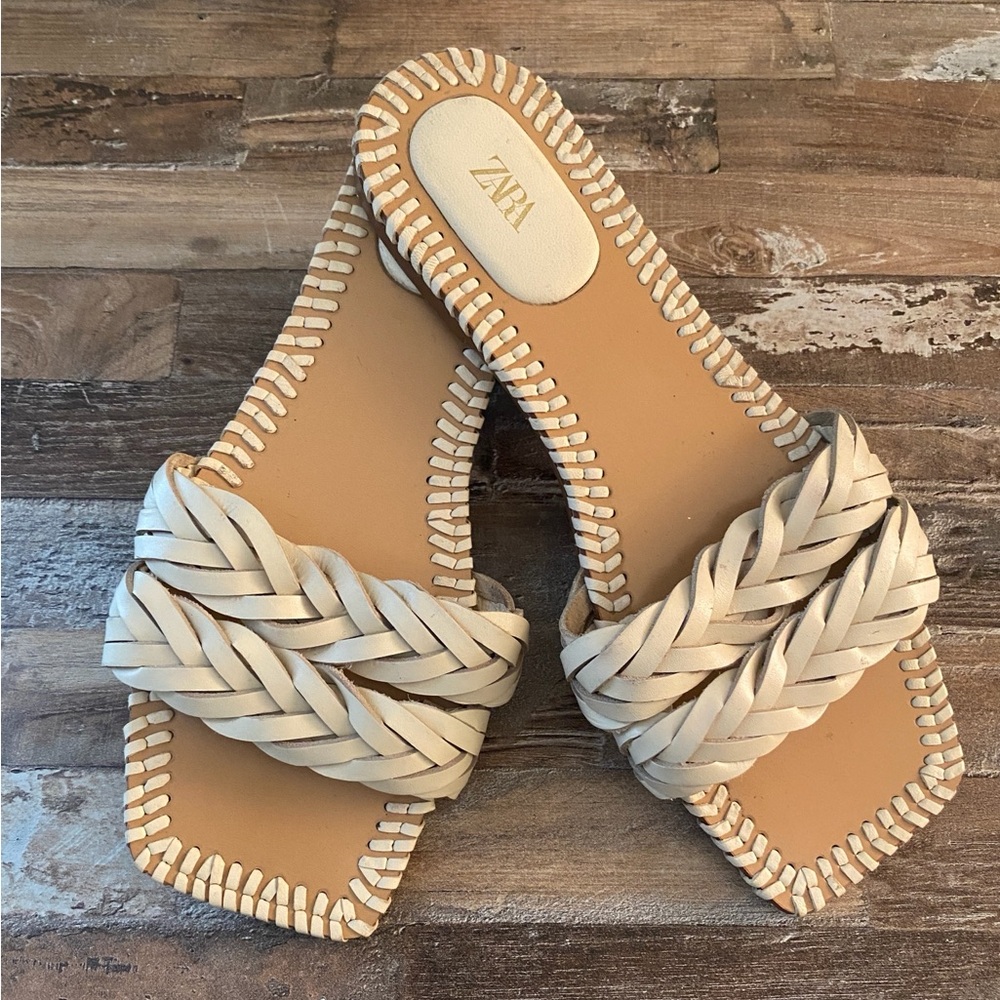 ZARA WOVEN FLAT SANDALS